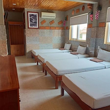 Terra Cotta Homestay Hội An Buitenkant foto