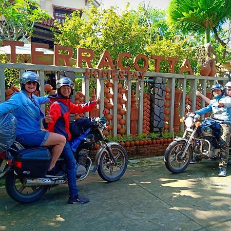 Terra Cotta Homestay Hội An Buitenkant foto