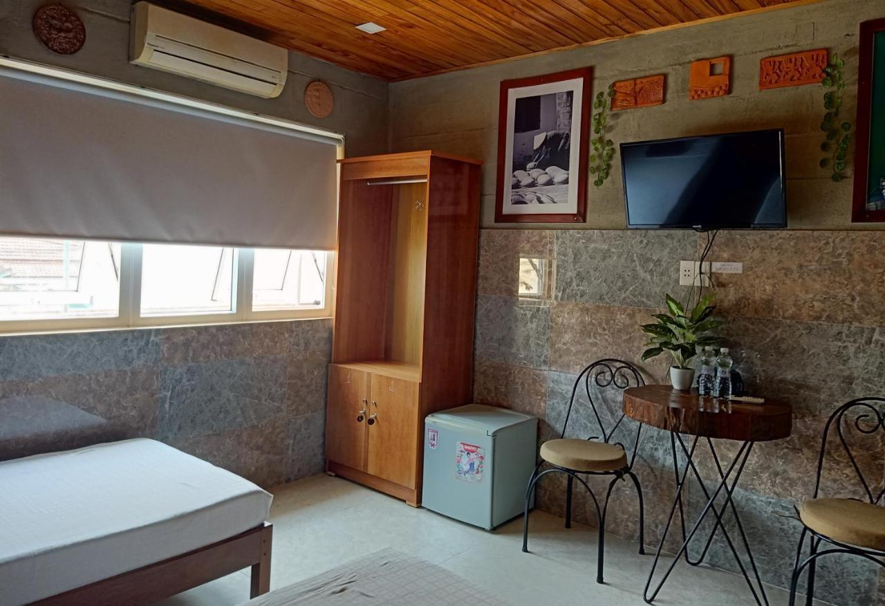 Terra Cotta Homestay Hội An Buitenkant foto