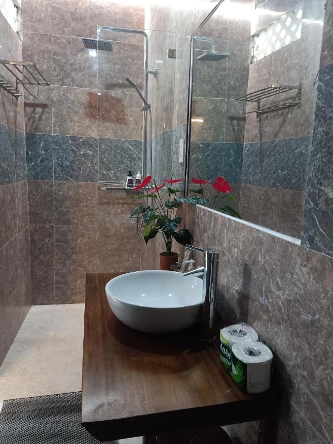 Terra Cotta Homestay Hội An Buitenkant foto