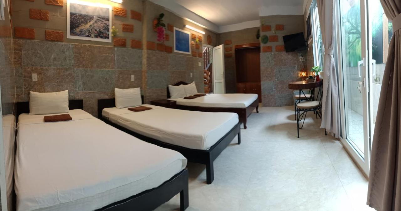 Terra Cotta Homestay Hội An Buitenkant foto