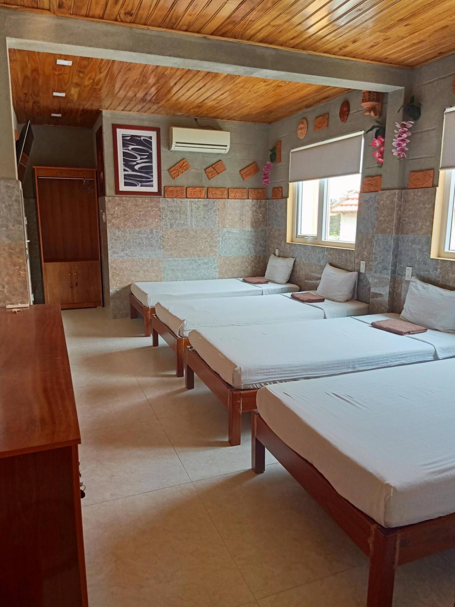 Terra Cotta Homestay Hội An Buitenkant foto