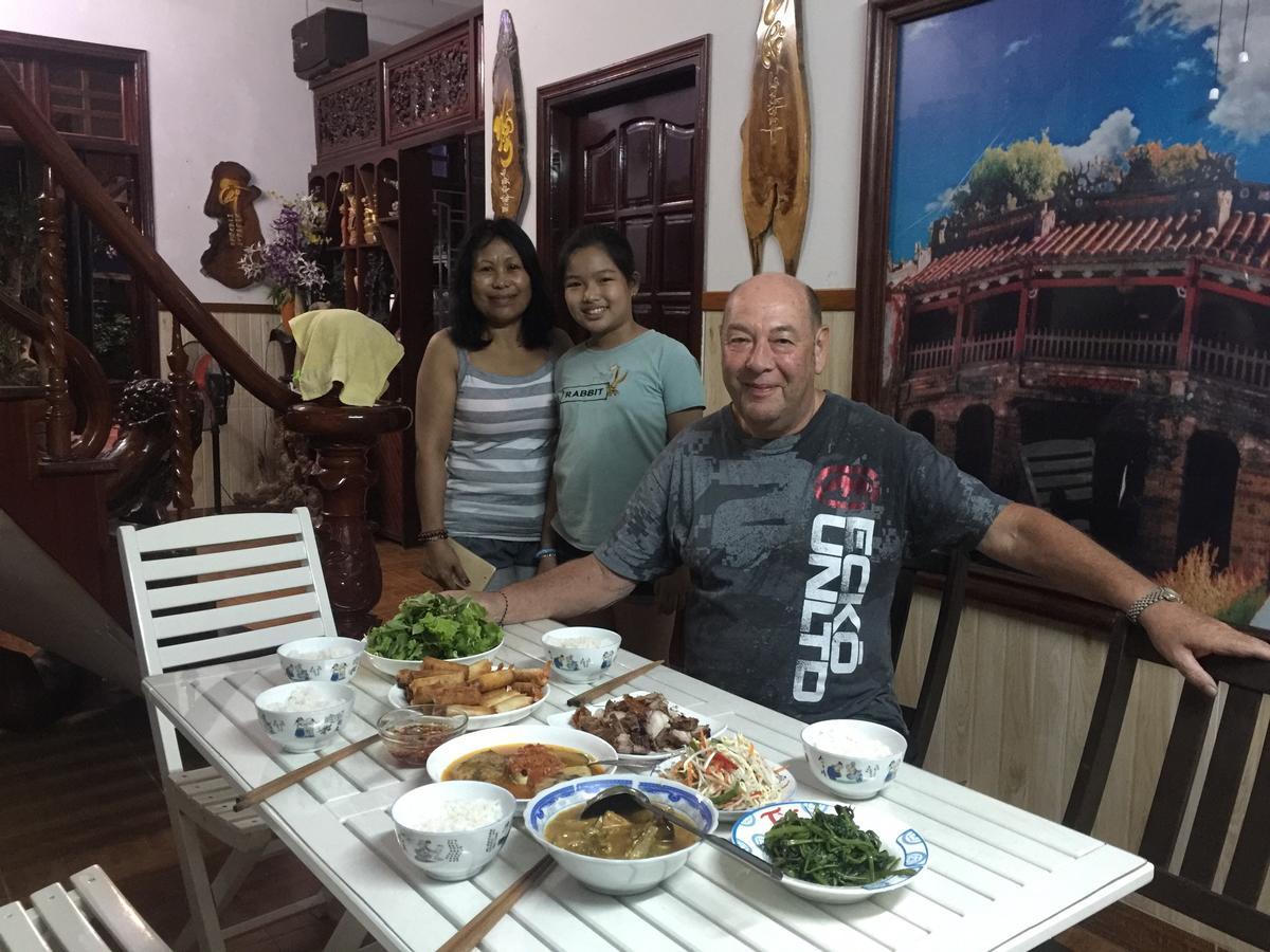 Terra Cotta Homestay Hội An Buitenkant foto
