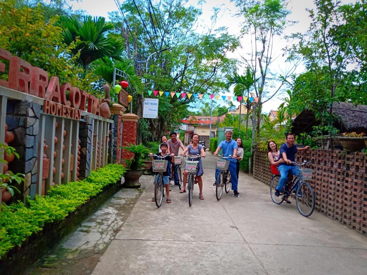Terra Cotta Homestay Hội An Buitenkant foto